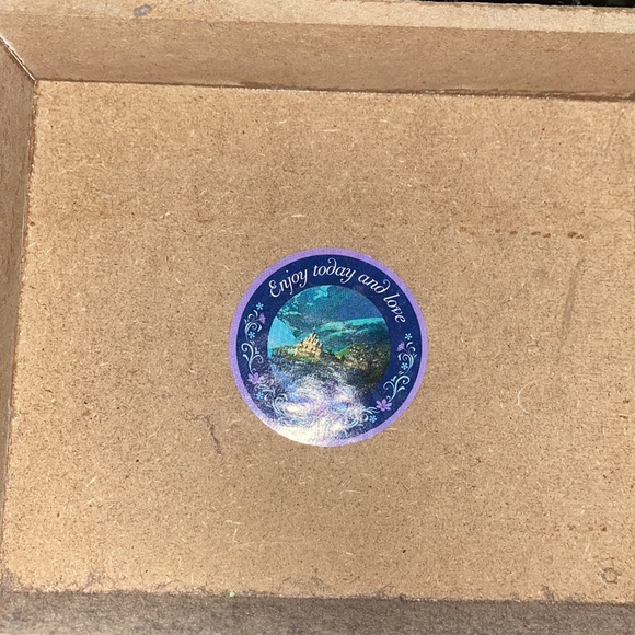 You Make Me Happy Wooden Decor Sign - Picture 2 of 2